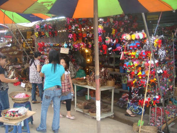 week-end market bangkok